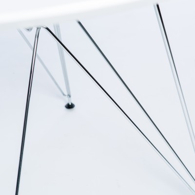 furmod Eames Tower Style Table (100 cm)