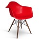 Cadeira escura furmod Eames DAW