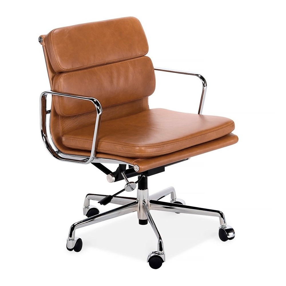 Replica of the EA217 soft pad office chair in aged vintage leather